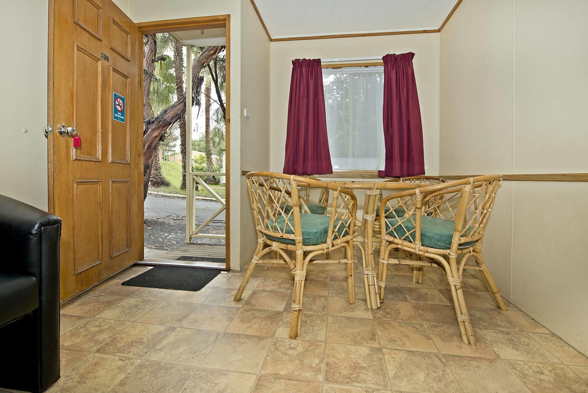 Acclaim Pine Grove Holiday Park Esperance Zewnętrze zdjęcie